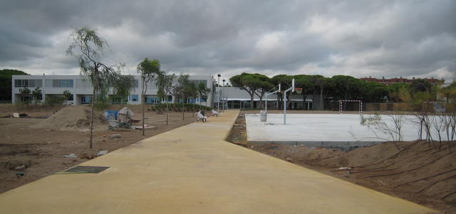 Camí des del passeig marítim de Gavà Mar a l'Escola Gavà Mar (23 d'Agost de 2008)